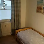 アパート Zum Strandkorb ツィングシュト